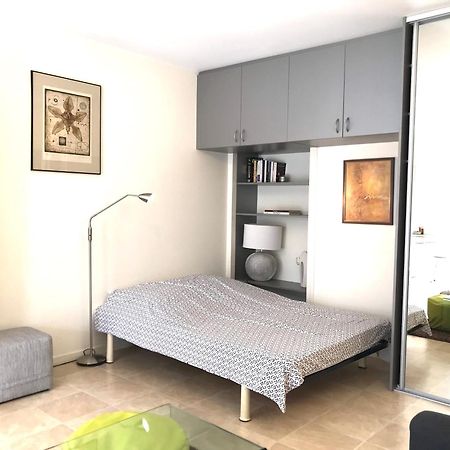 Апартаменты Le Petit Sornin - Hyper Centre - Balcon - Thermes Виши Экстерьер фото